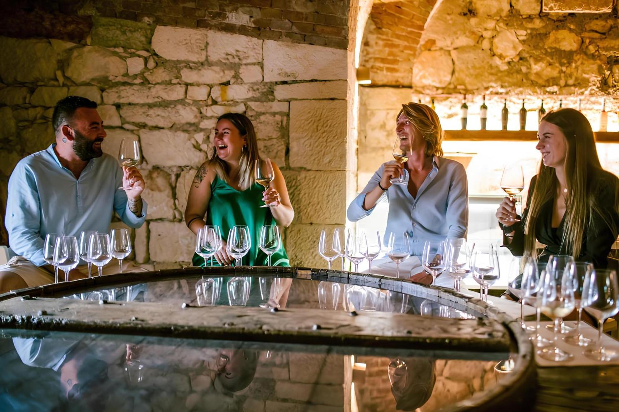 Relais Forte Benedek Wine & Spa - Adults Only Pastrengo Luaran gambar